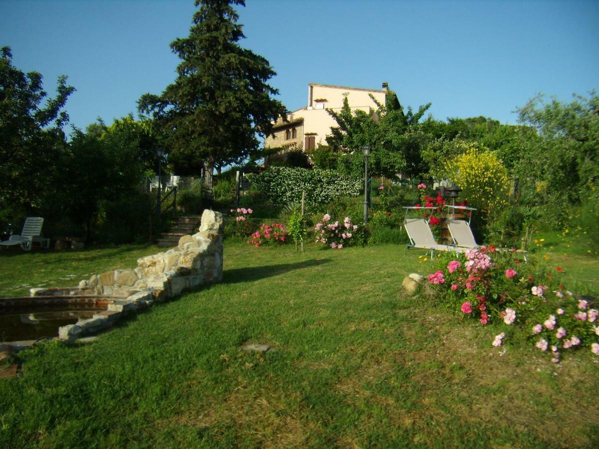 B&B Il Poggetto Montespertoli Bagian luar foto